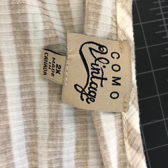 Como Vintage Cold Shoulder Top Size 2X - Picture 6 of 8